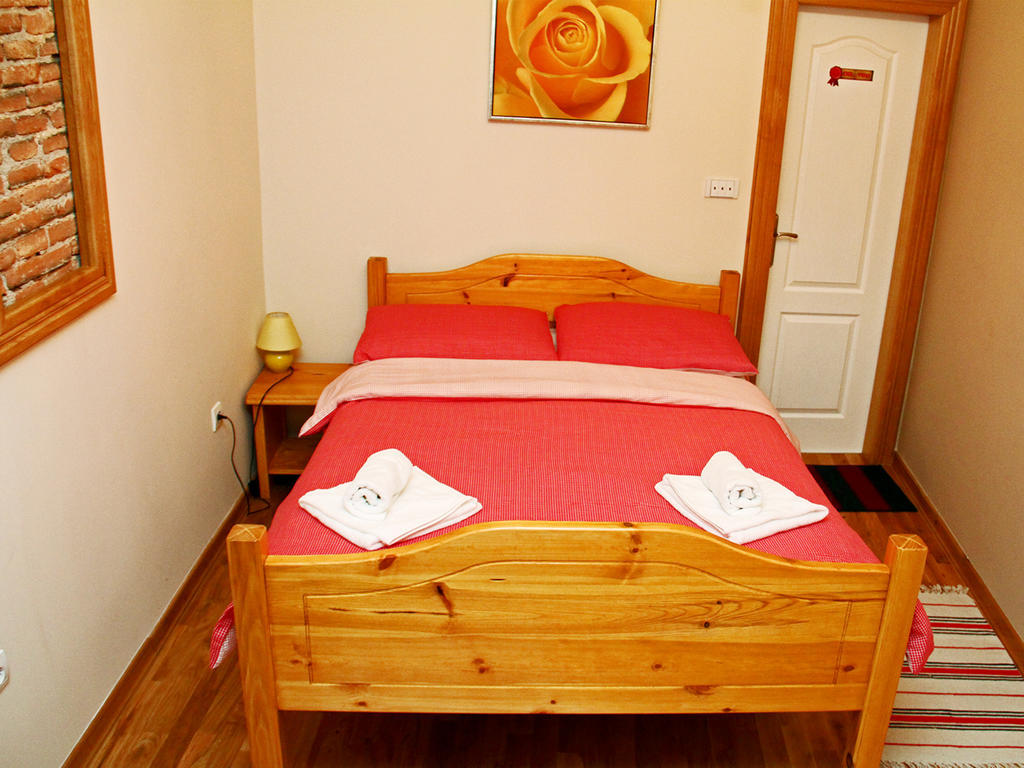 كارلوفاتش Rooms Su Su الغرفة الصورة